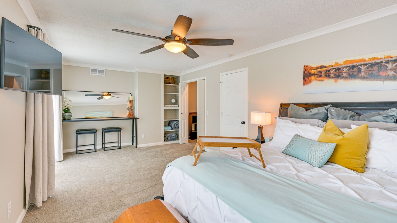 Photo of Bedroom in Champlin