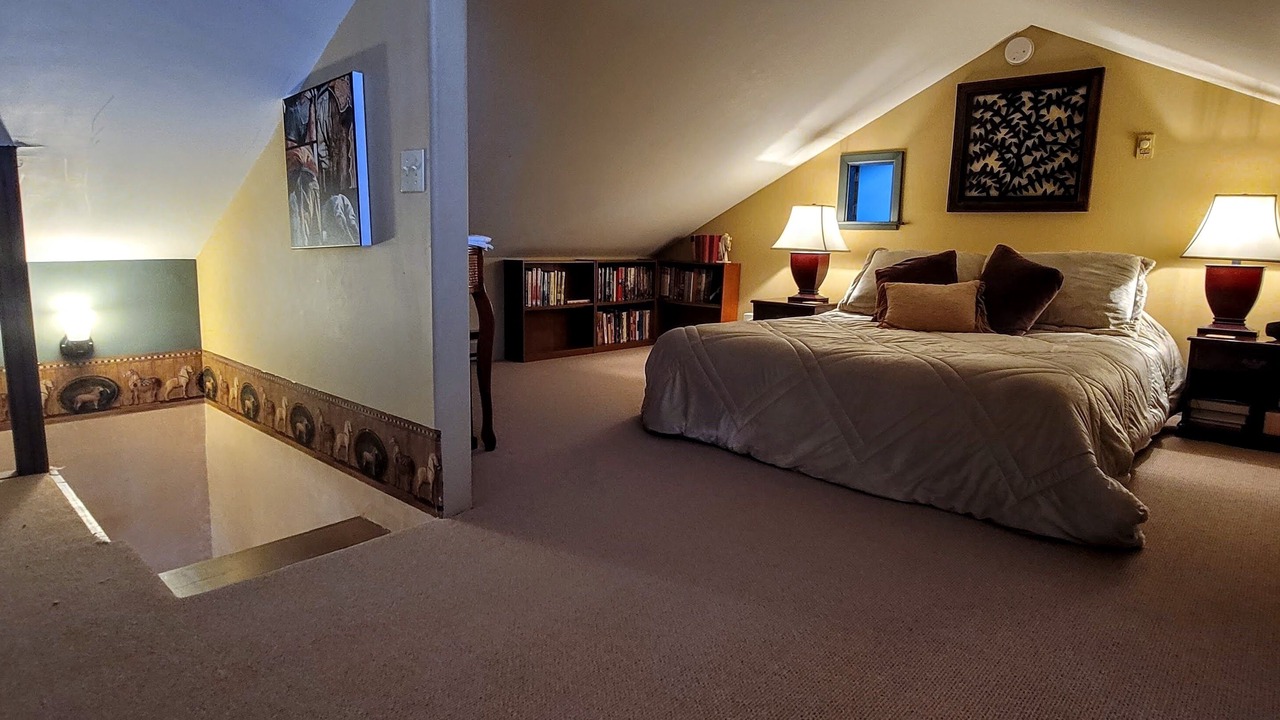 Photo of Bedroom in Canoncito