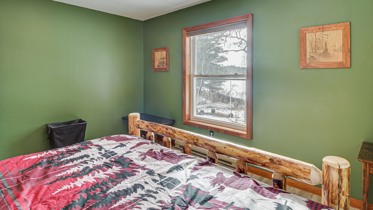 Photo of Bedroom in Bigfork