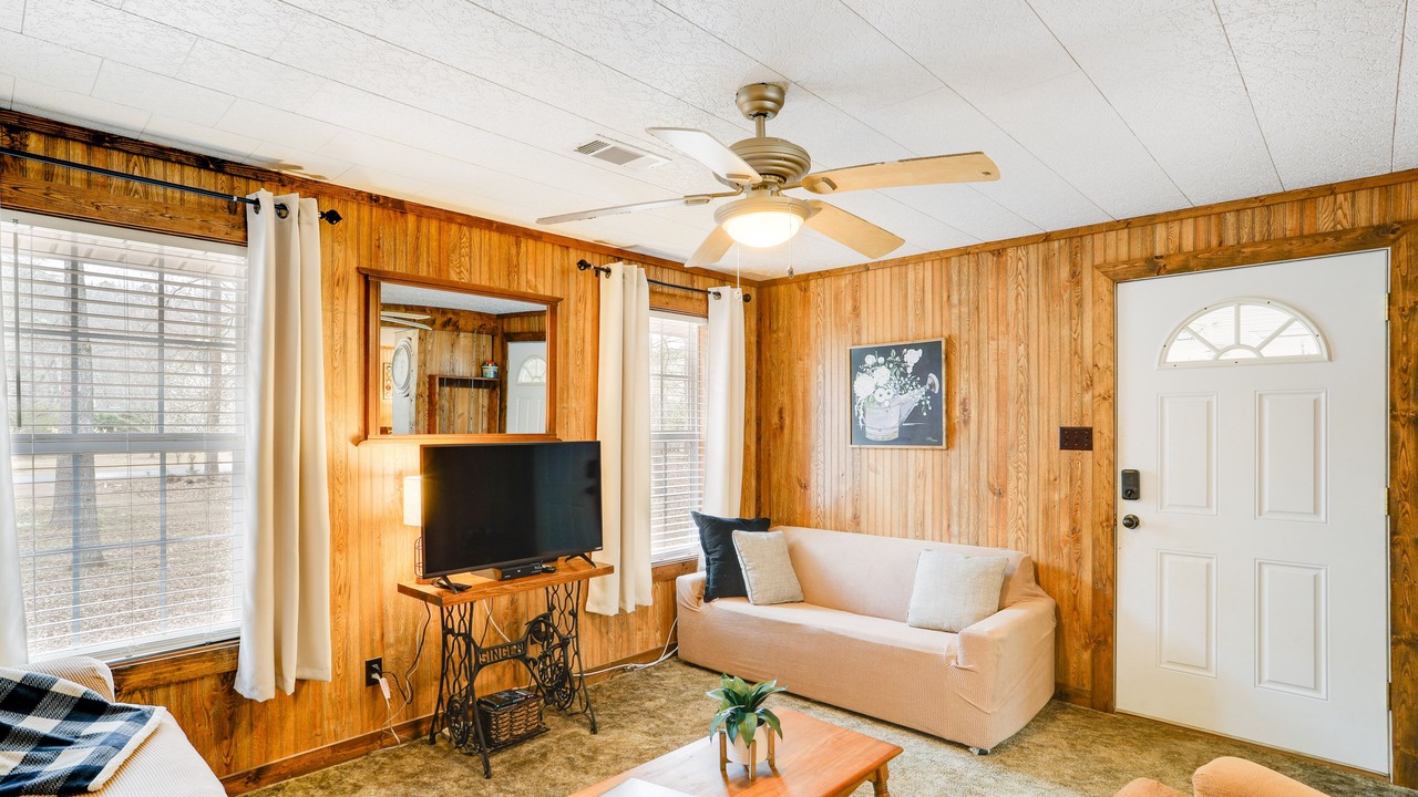 Photo of Bedroom in Wilburn