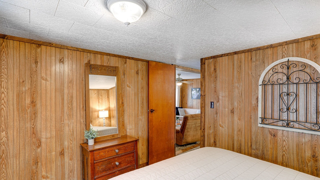 Photo of Bedroom in Wilburn