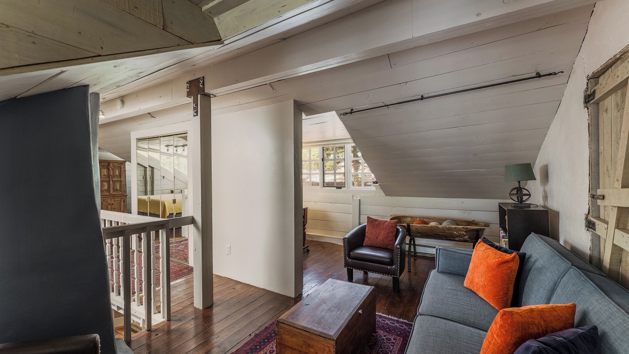 Photo of Livingroom in Tesuque