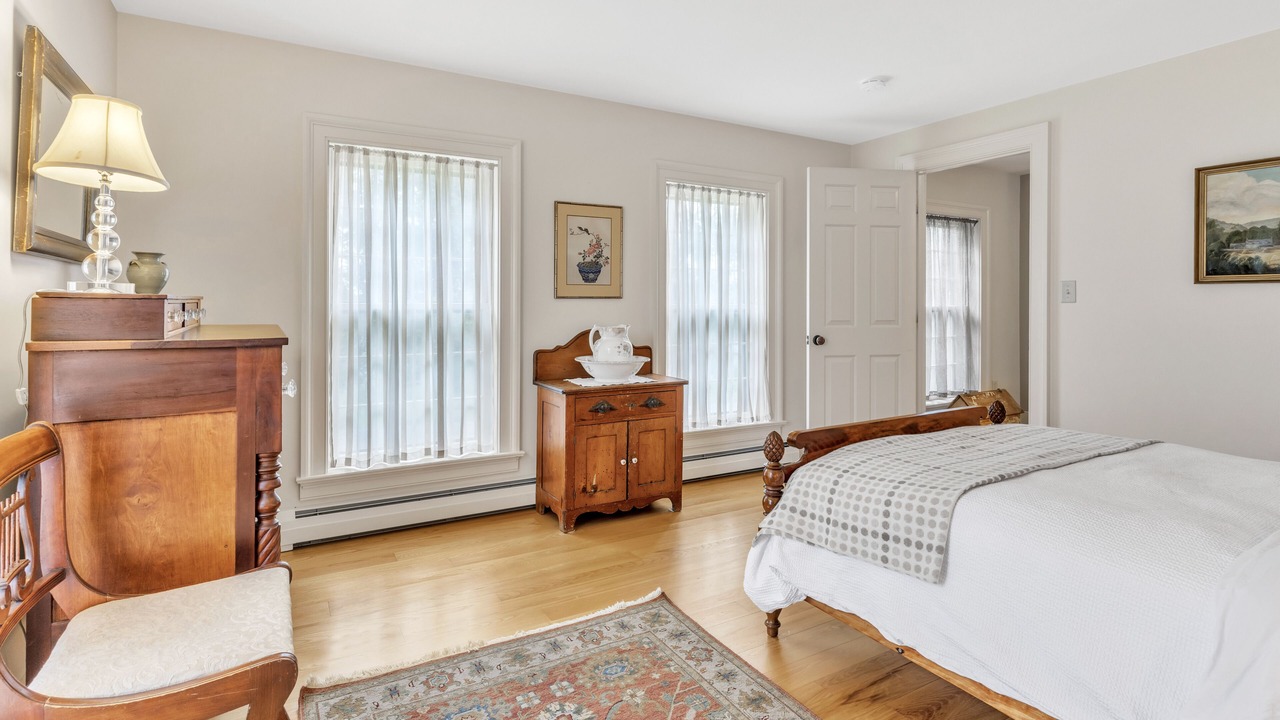 Photo of Bedroom in Whately