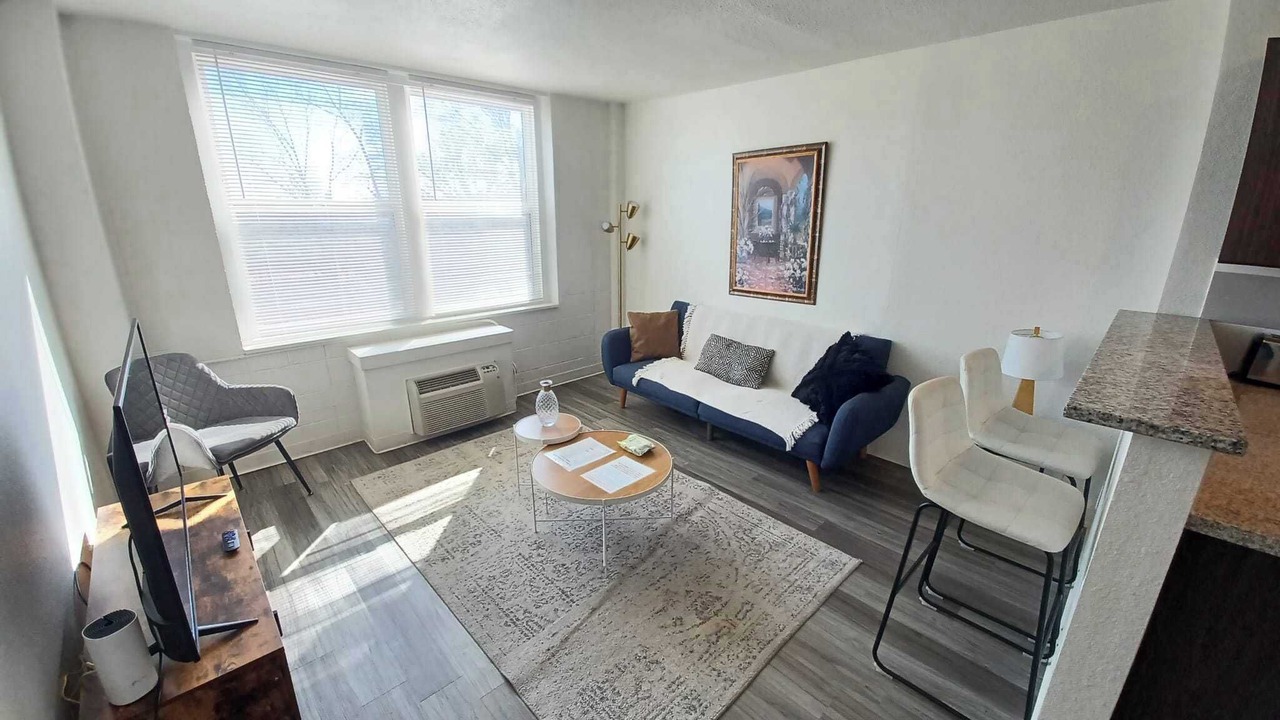 Photo of Livingroom in Corryville