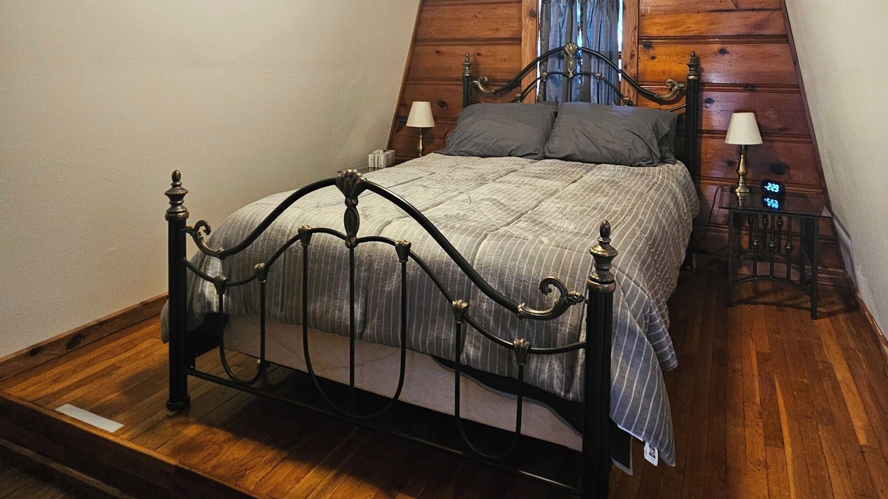 Photo of Bedroom in Dora