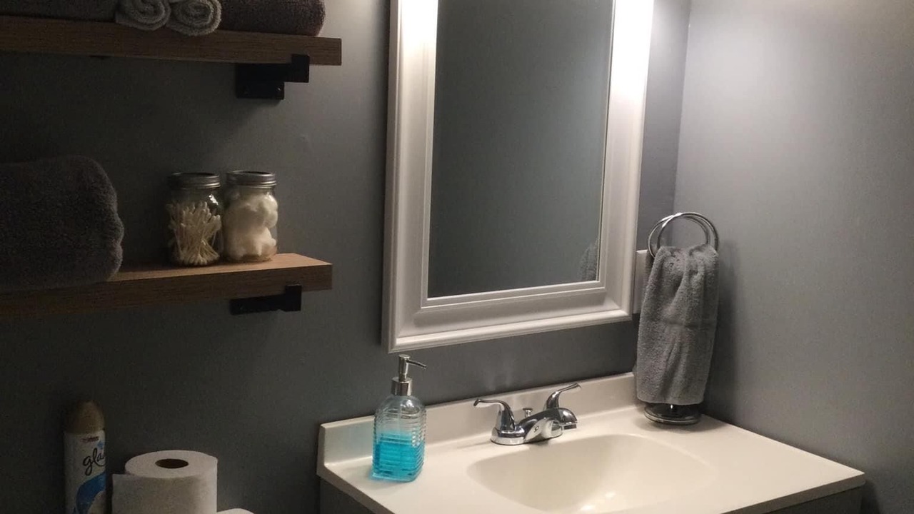 Photo of Bathroom in Matewan