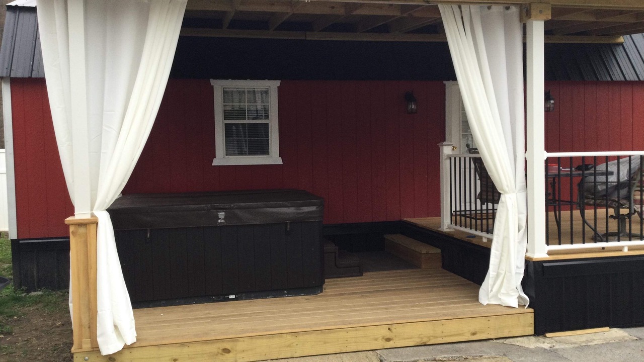 Photo of Patio Balcony in Matewan