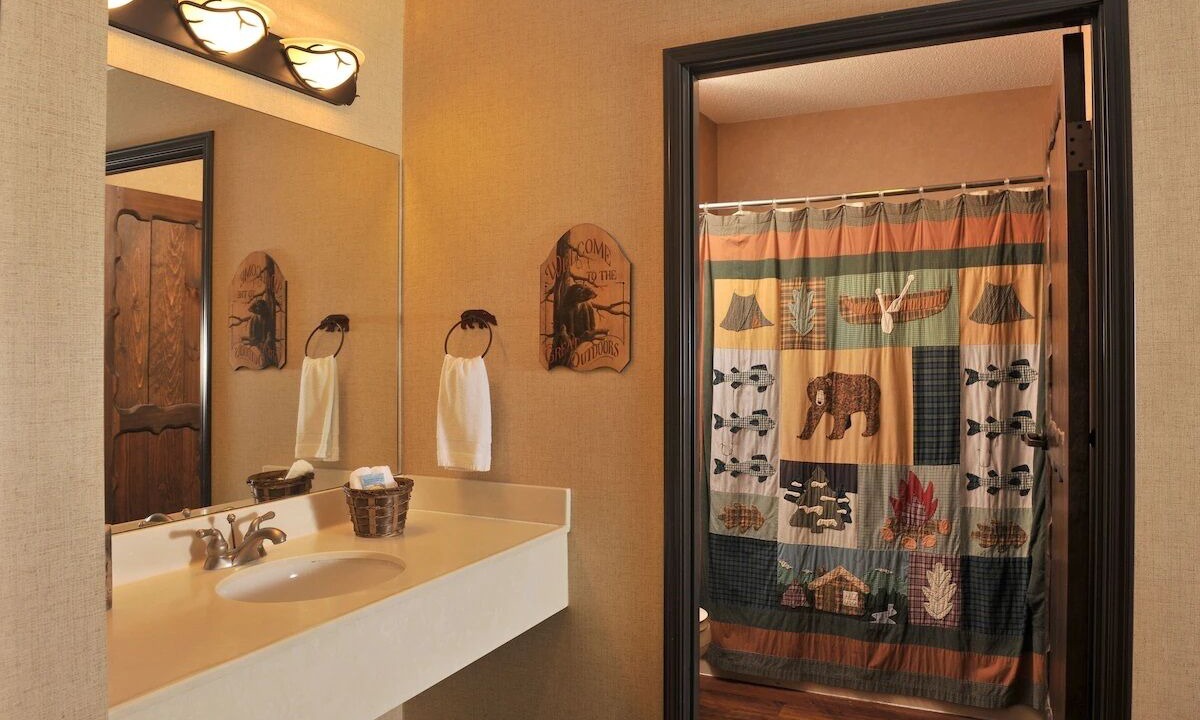 Photo of Bathroom in Onalaska