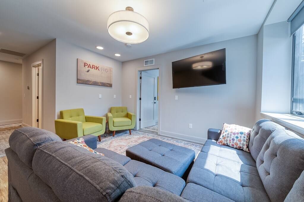 Photo of Livingroom in Burns Park