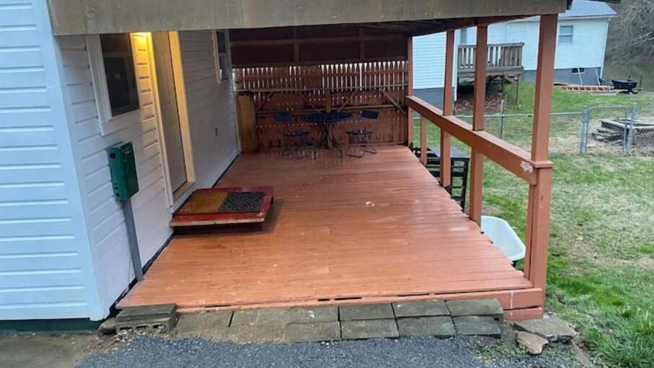 Photo of Outdoor in Jodie
