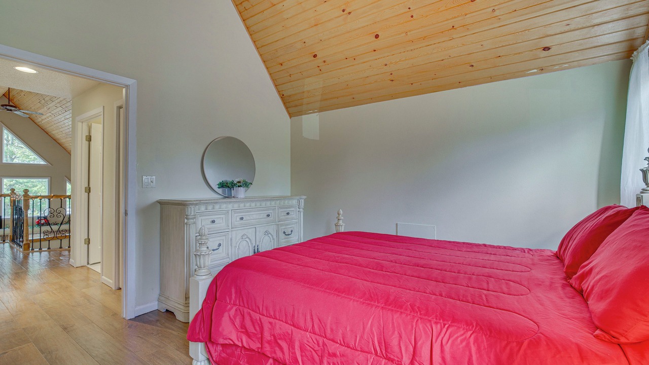Photo of Bedroom in Neillsville
