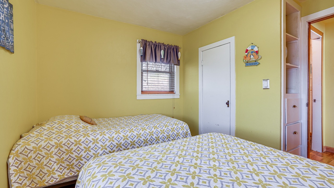 Photo of Bedroom in Delton