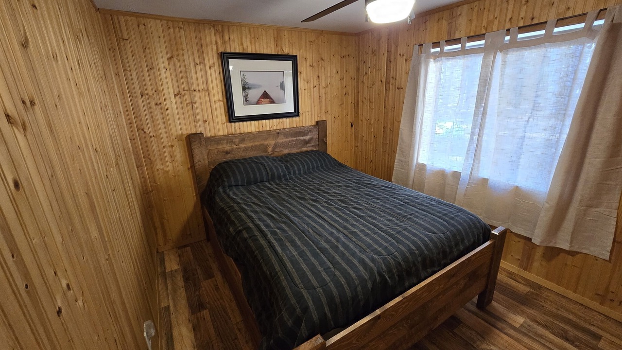 Photo of Bedroom in Tomahawk