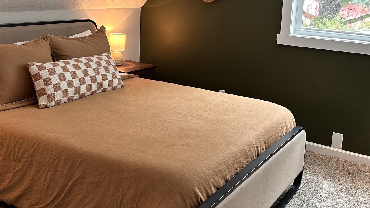 Photo of Bedroom in Ellsworth