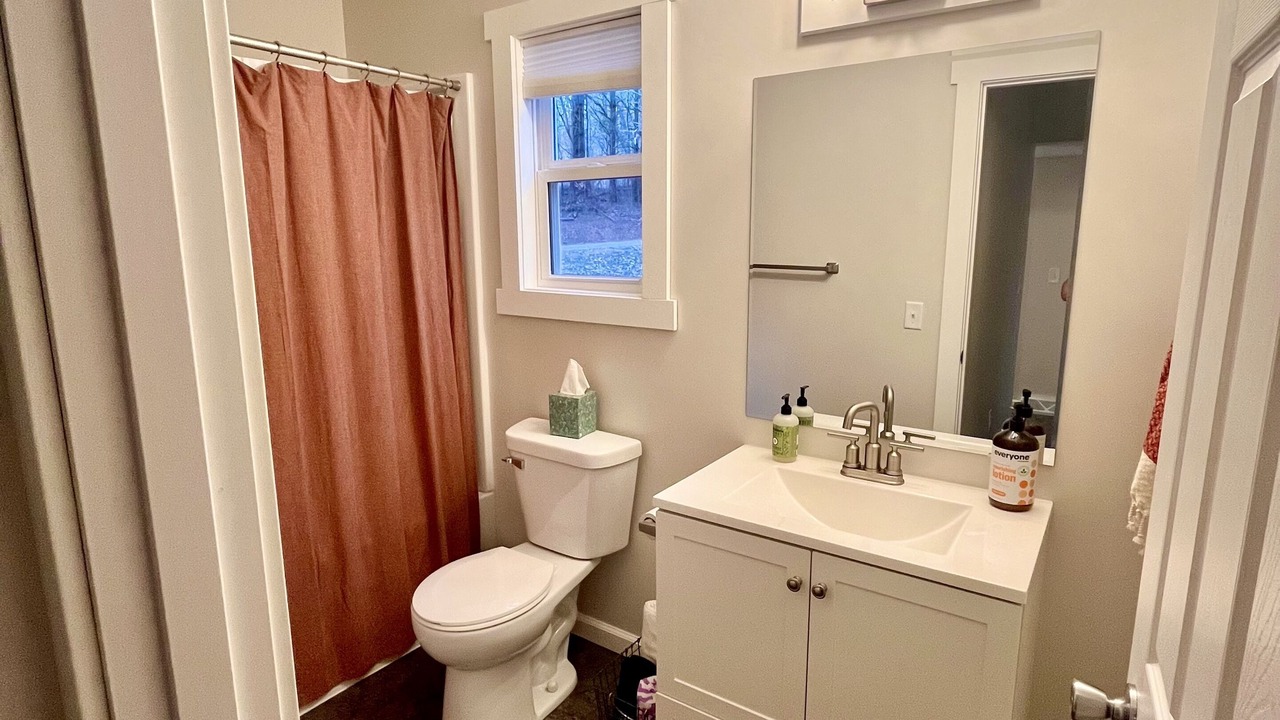 Photo of Bathroom in Ellsworth