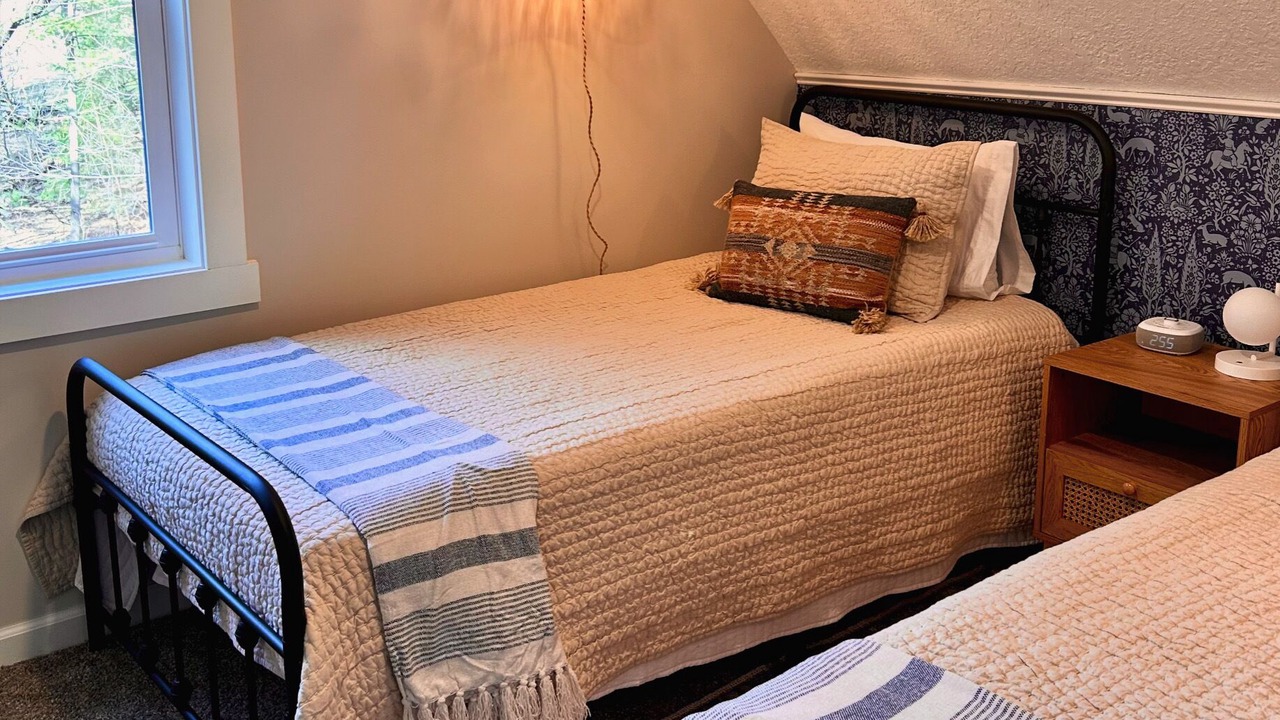 Photo of Bedroom in Ellsworth