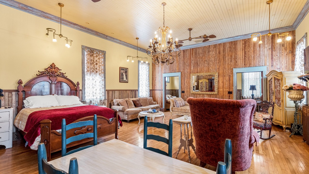 Photo of Bedroom in Franklin Springs