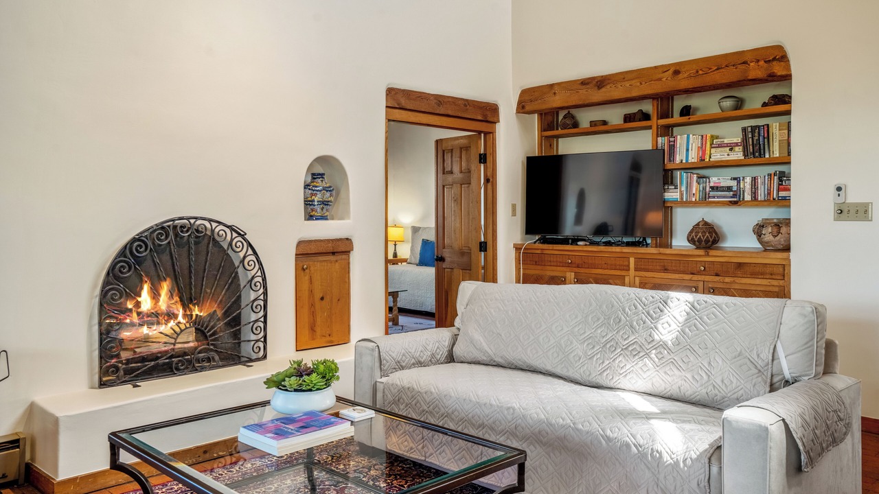 Photo of Livingroom in Chupadero