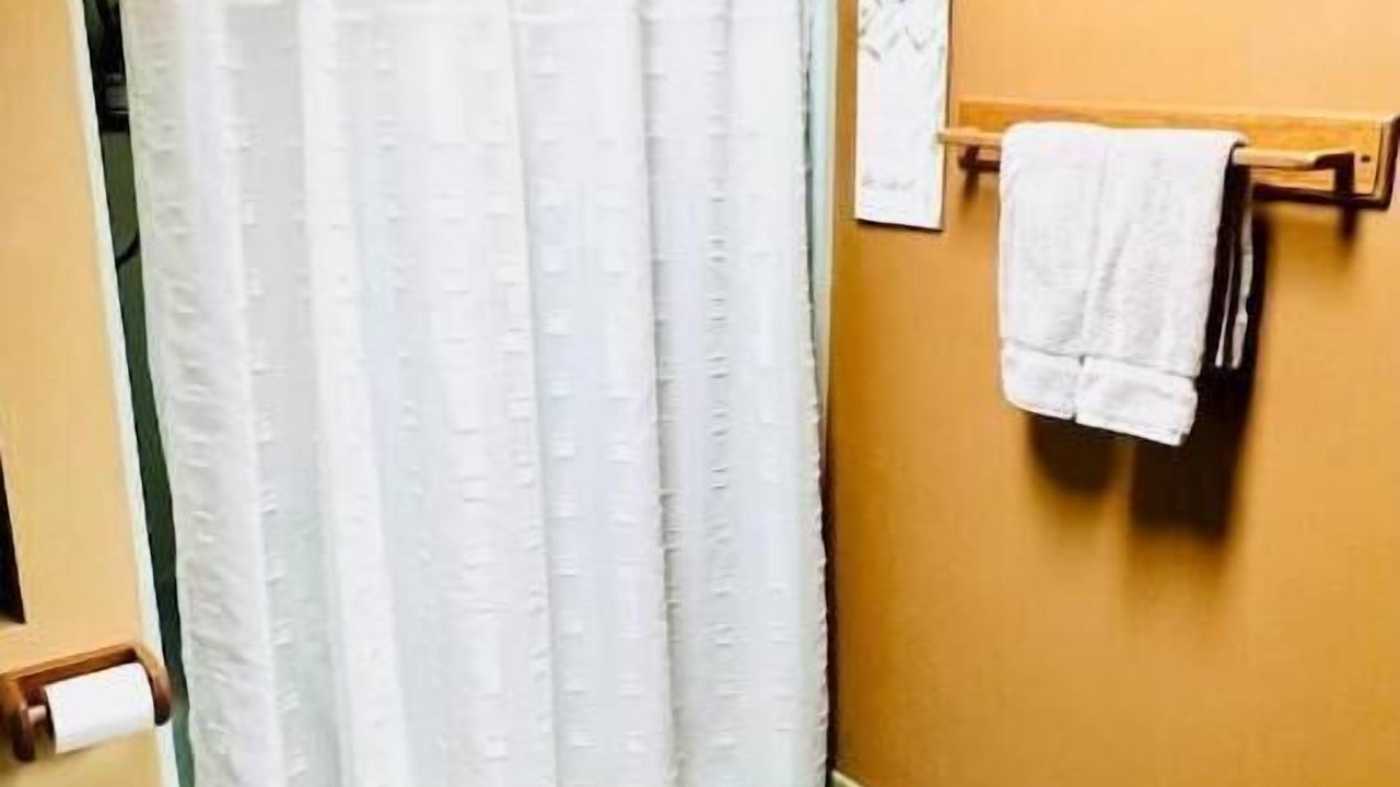 Photo of Bathroom in Lodi