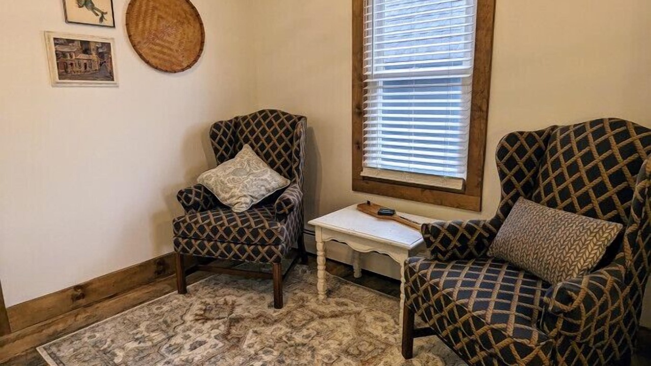 Photo of Livingroom in Maple Lake
