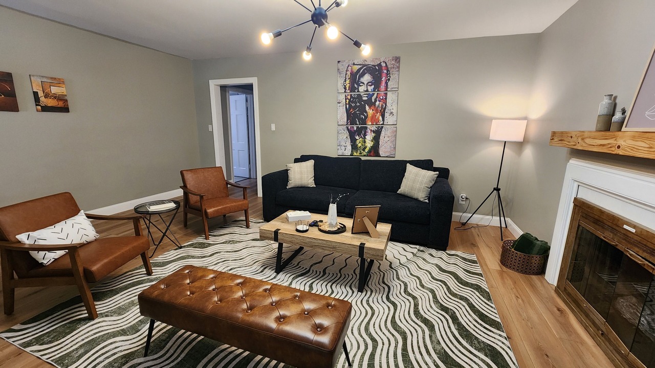 Photo of Livingroom in Huntington