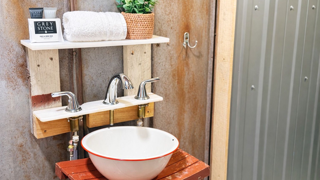 Photo of Bathroom in Tracy City