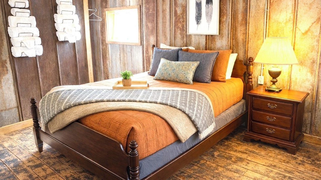 Photo of Bedroom in Tracy City