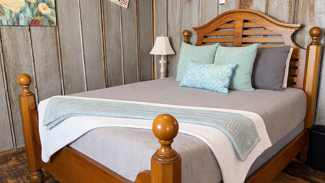 Photo of Bedroom in Tracy City