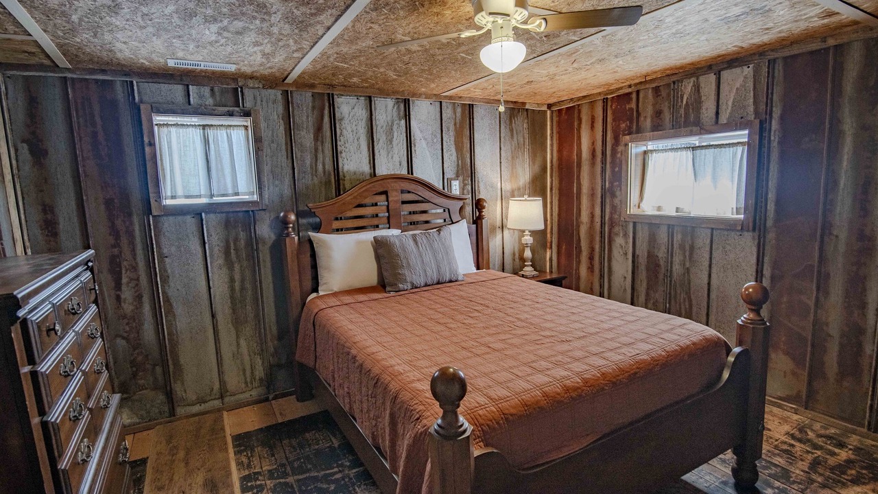 Photo of Bedroom in Tracy City