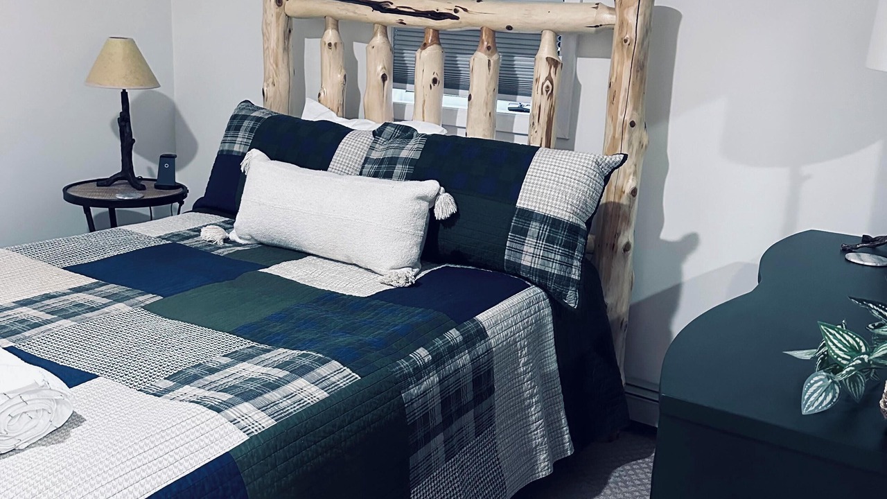Photo of Bedroom in Campton