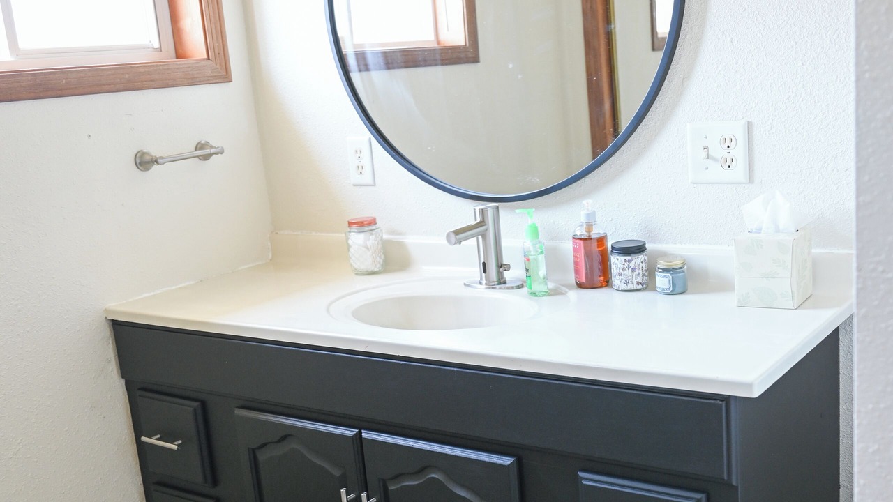 Photo of Bathroom in Loyal