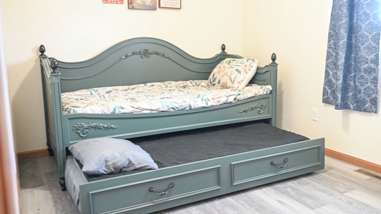 Photo of Bedroom in Loyal