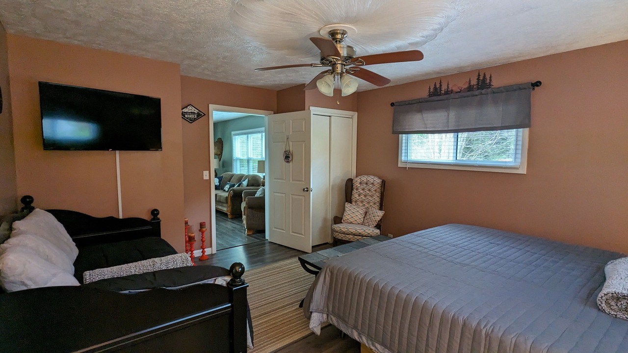 Photo of Bedroom in Rawl