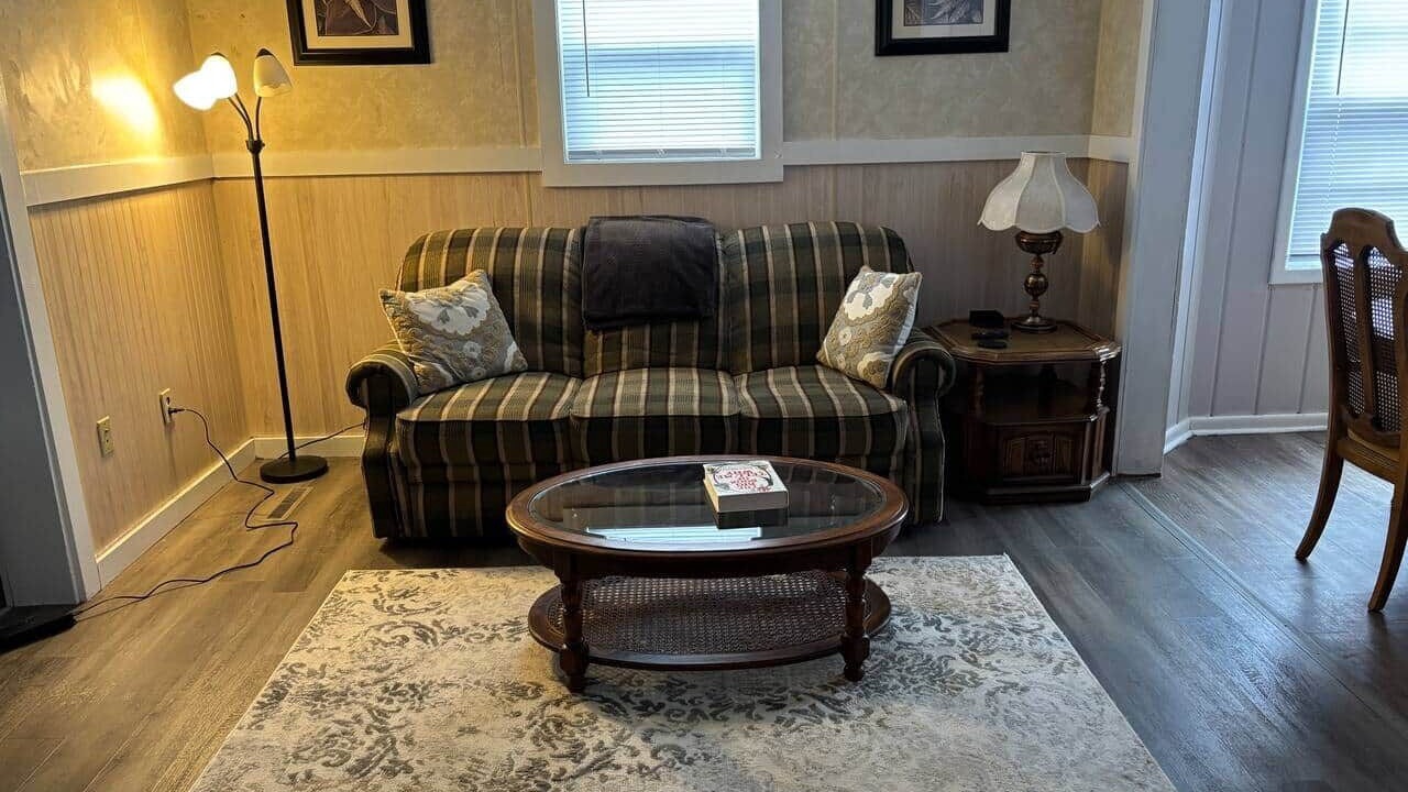 Photo of Livingroom in Pine City