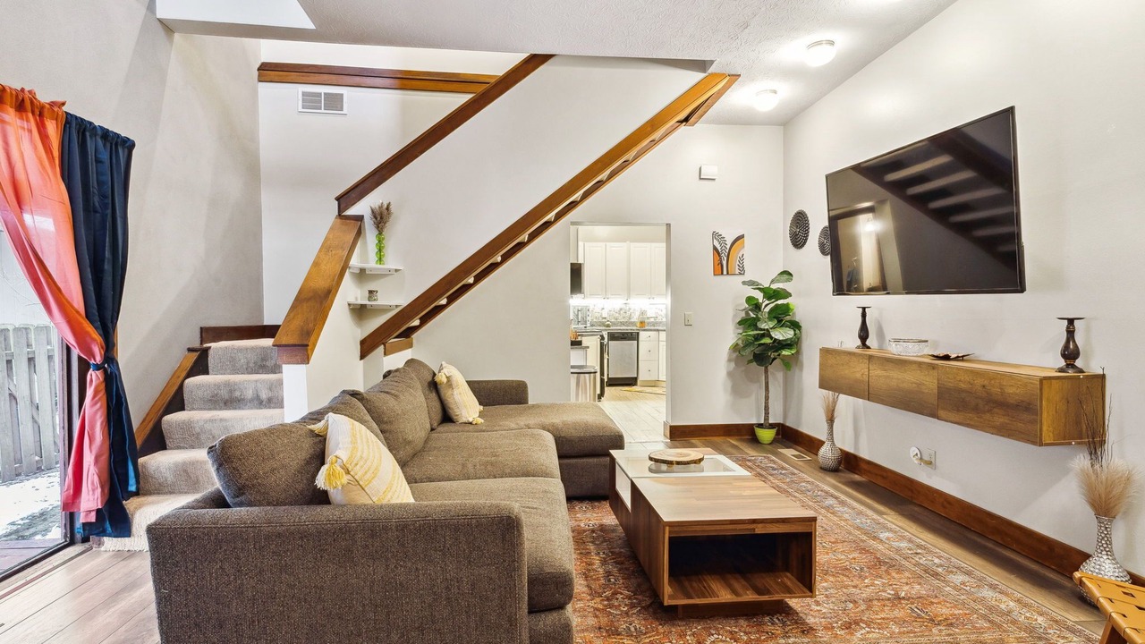 Photo of Livingroom in Ohio City