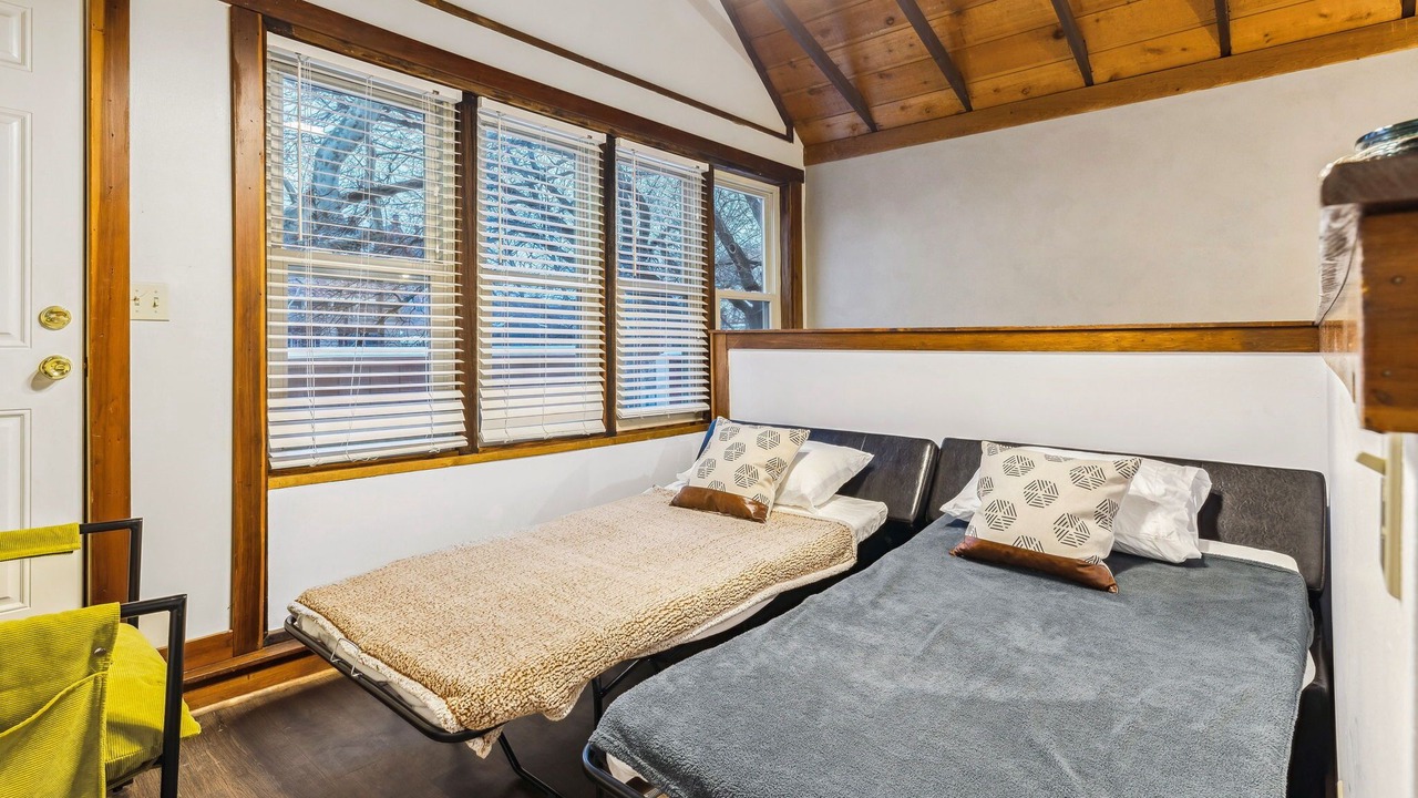 Photo of Bedroom in Ohio City