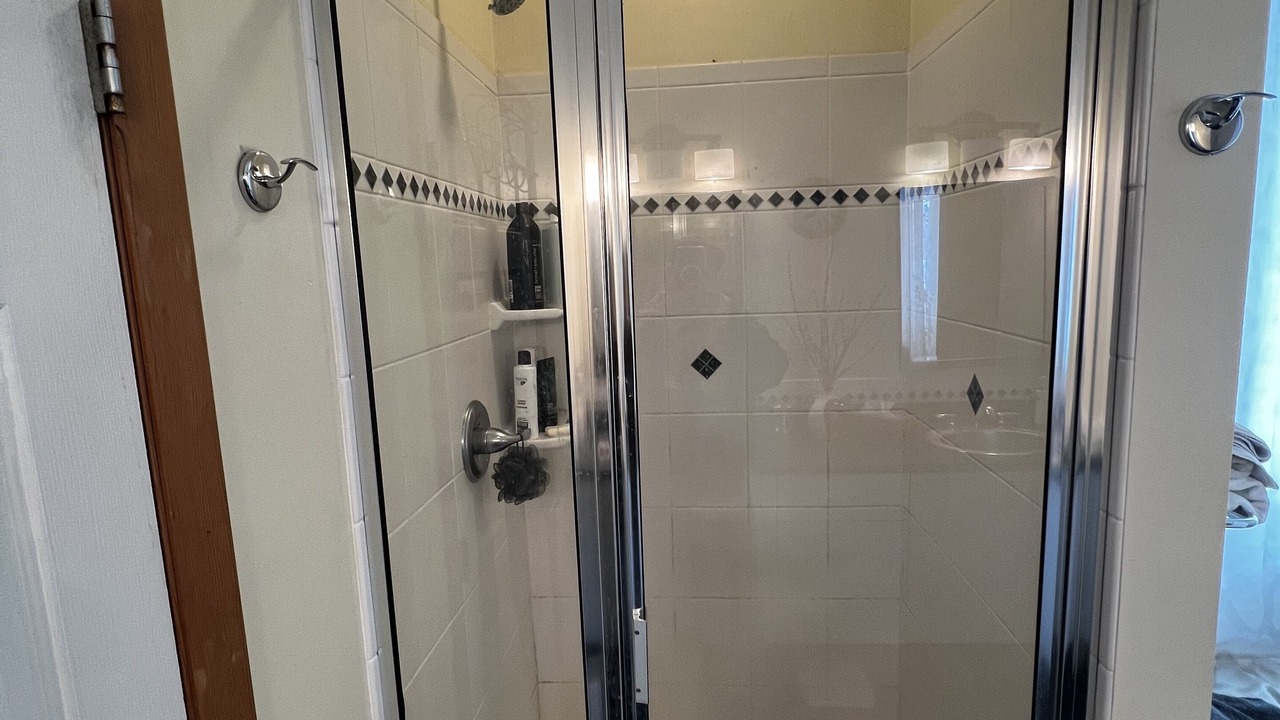 Photo of Bathroom in Williston North
