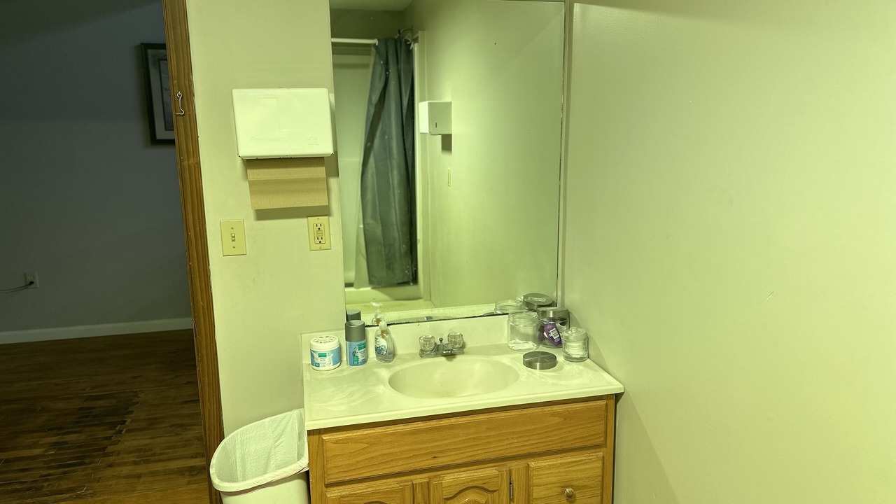 Photo of Bathroom in Birdeye