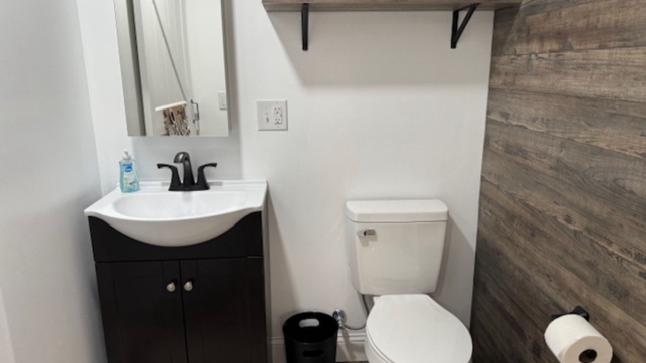 Photo of Bathroom in Summerlee