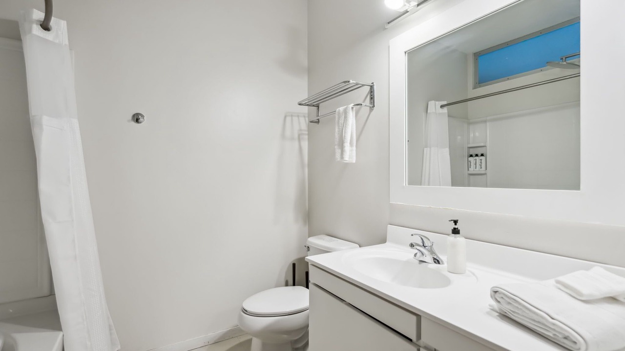 Photo of Bathroom in Mill District