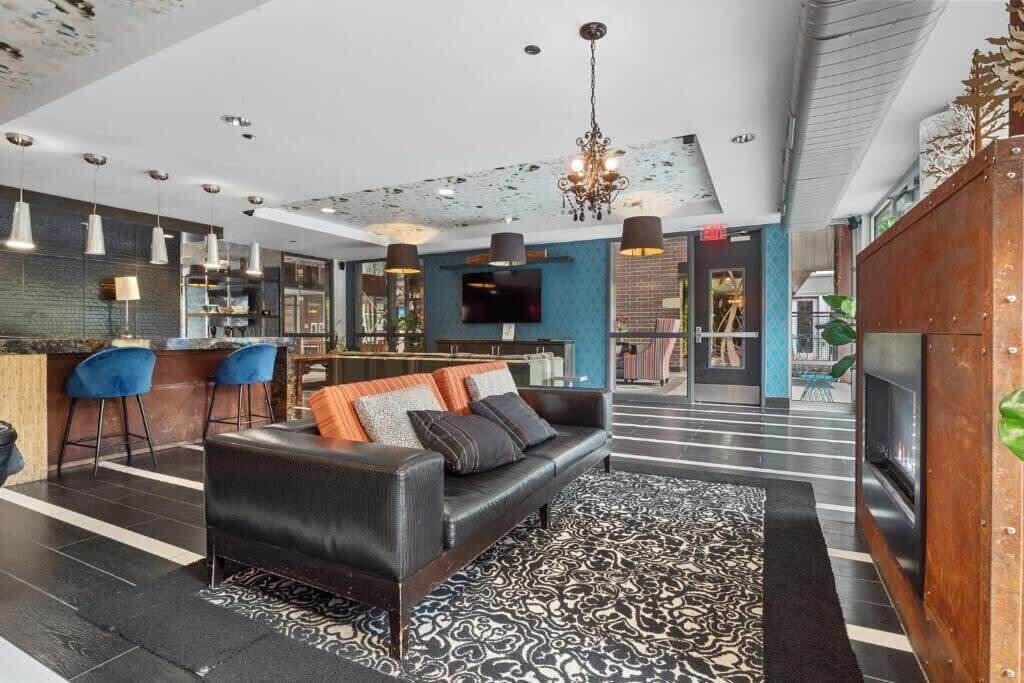 Photo of Livingroom in Mill District