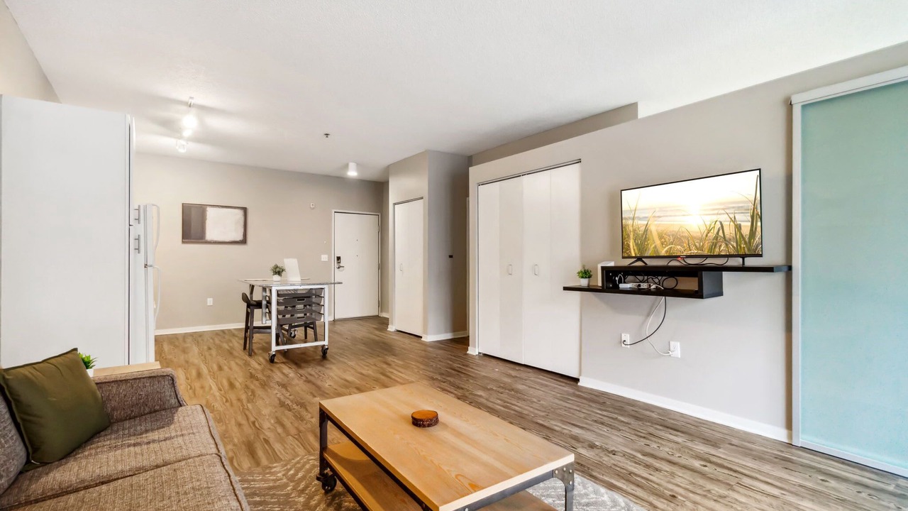 Photo of Livingroom in Mill District