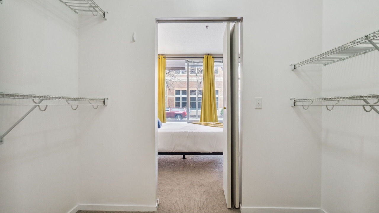 Photo of Bedroom in Mill District
