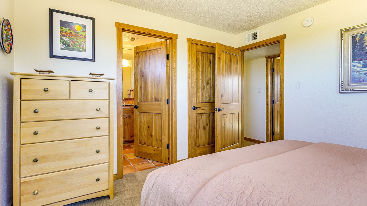 Photo of Bedroom in Northeast Santa Fe