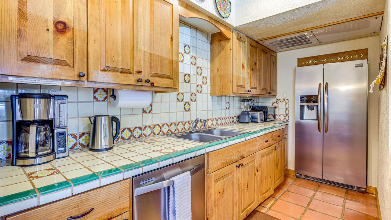 Photo of Kitchen in Northeast Santa Fe