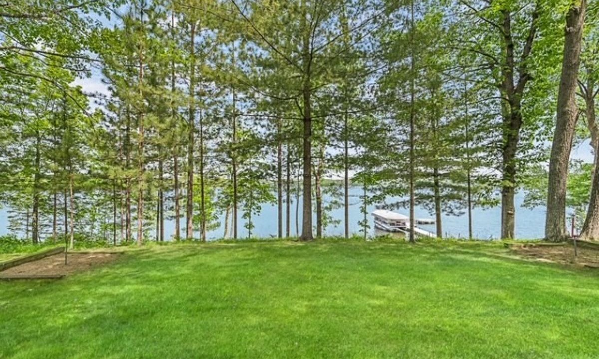 Photo of Outdoor in Crosby