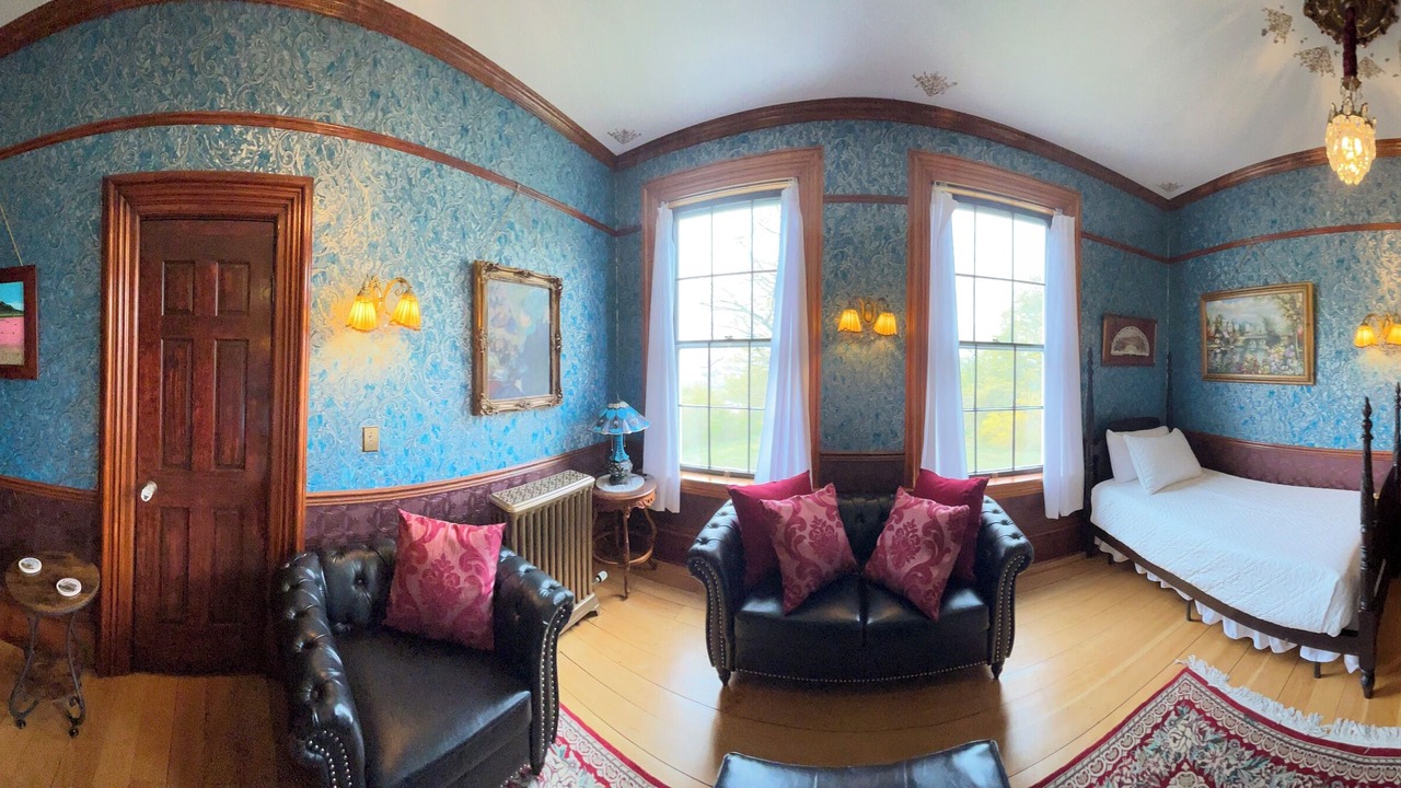 Photo of Bedroom in Hancock
