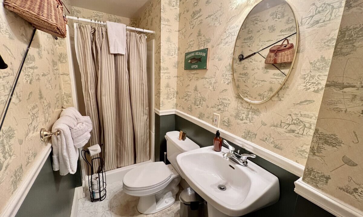 Photo of Bathroom in Arlington