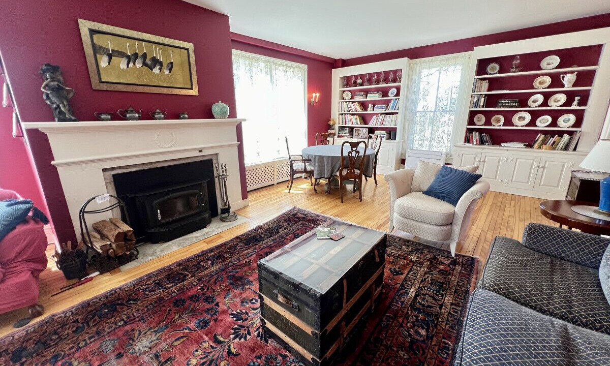 Photo of Livingroom in Arlington
