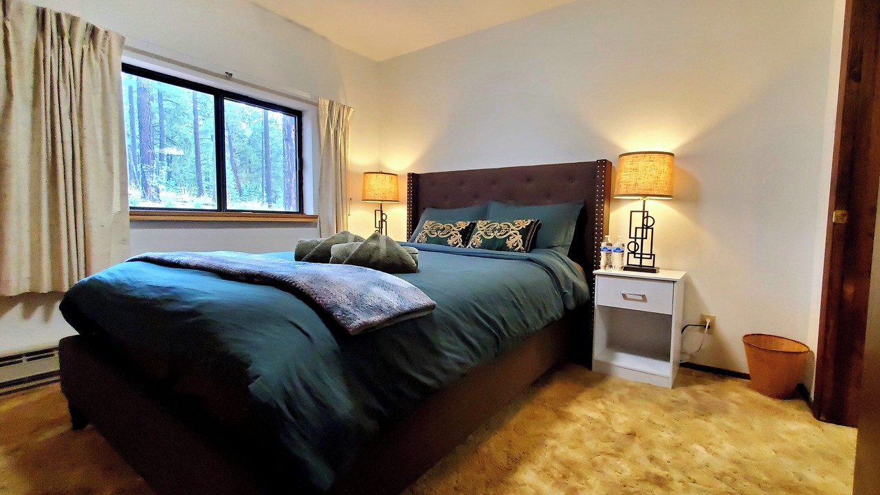 Photo of Bedroom in Jemez Springs